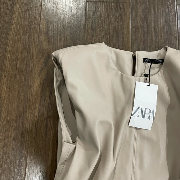 Zara blogger faux leather dress - Picture 5 of 5
